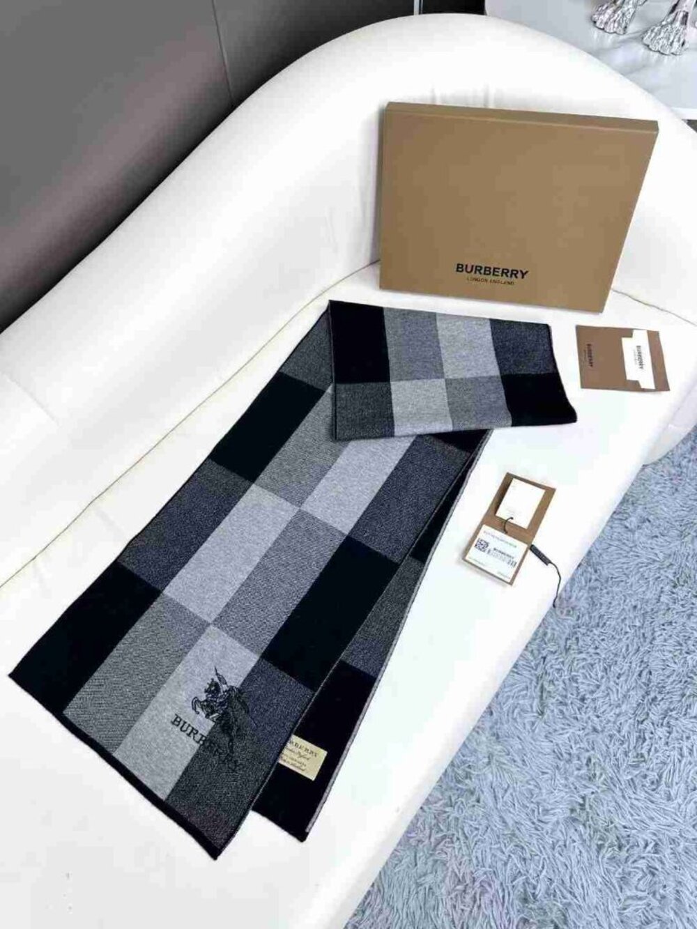 Two-Tone Grey Black Burberry Check Wool Cashmere Scarf Luxury Designer Wrap - Picture 2 of 5
